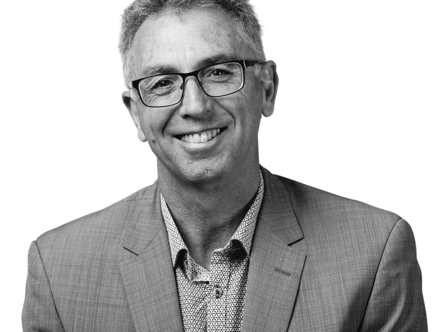 How to Sell via Story-Listening with Mike Adams