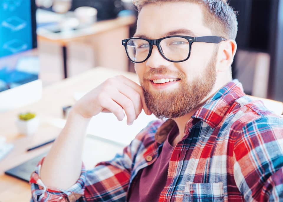 Scaling B2B Sales and Developing your Sales Playbook with Alex McNaughten